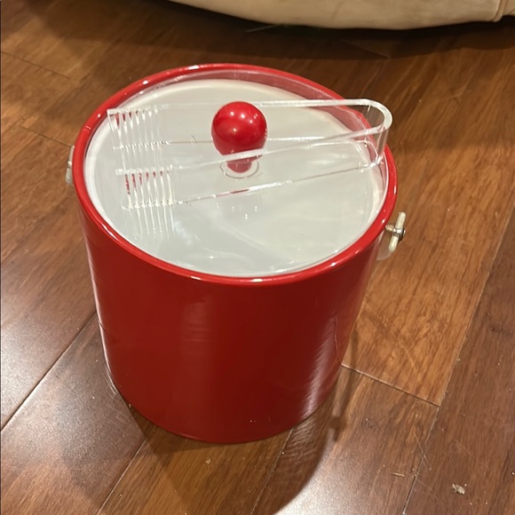 Vibrant Red Ice Bucket with Clear Handle - Picture 1 of 4